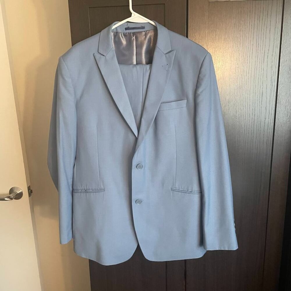 Powder Blue Men's Suit - Large